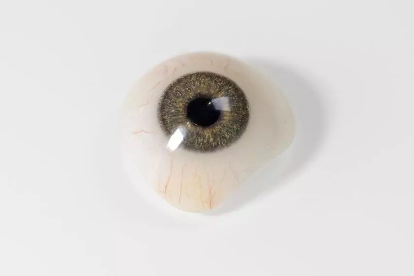 Индивидуальное изготовление протезов глаза