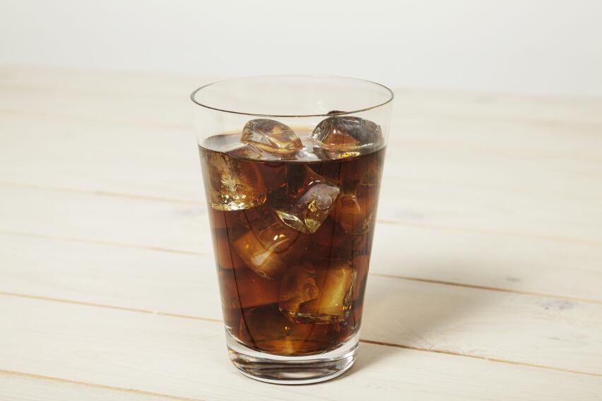Так ли вредна Coca-Cola, как об этом говорят? Так ли вредна Coca-Cola, как об этом говорят?